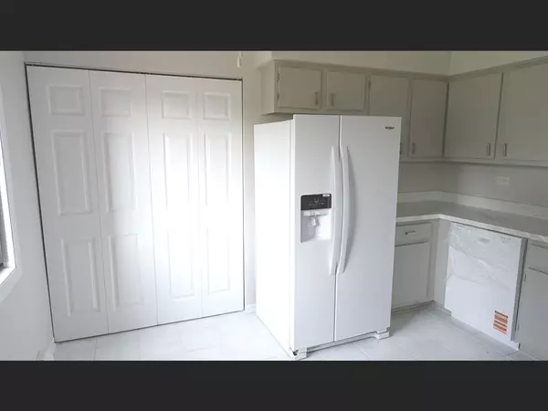 Orland Park, IL 60462,9935 El Cameno Real DR #1A