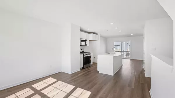 Pingree Grove, IL 60140,1415 Oakfield LN