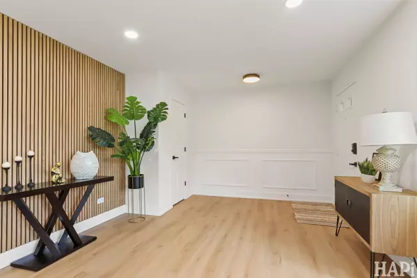 Arlington Heights, IL 60004,1942 Trail Ridge ST