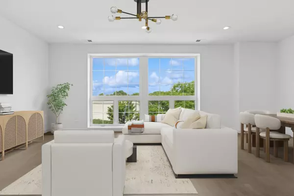 Chicago, IL 60659,5824 N Lincoln AVE #1N