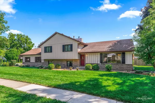 13831 S Mallard DR, Plainfield, IL 60544