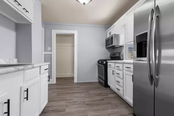 Rockford, IL 61104,1519 13th ST