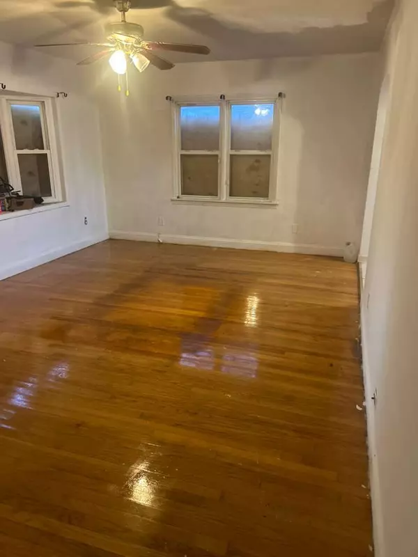 Lansing, IL 60438,18019 Lorenz AVE