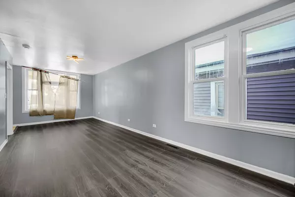 Calumet City, IL 60409,554 Douglas AVE