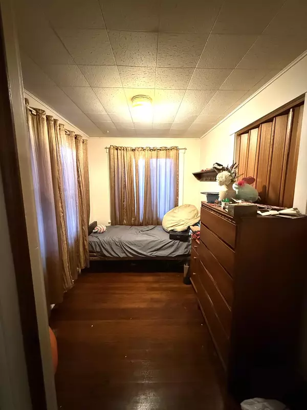 Dixon, IL 61021,1611 W 3rd ST