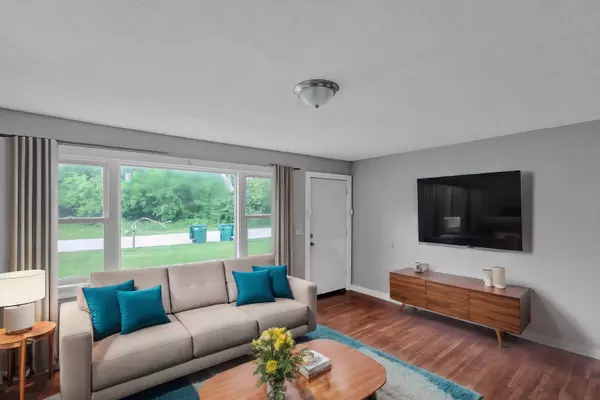 Cahokia, IL 62206,2042 Sandy Ridge RD