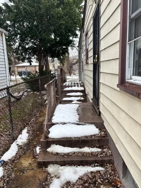 Harvey, IL 60426,15730 Paulina ST