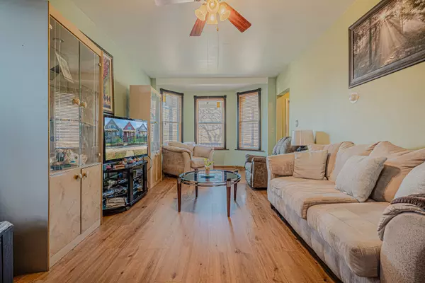 Chicago, IL 60639,2219 N Kilbourn AVE