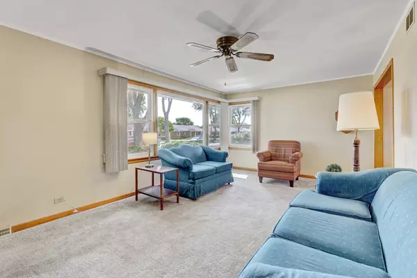 Berkeley, IL 60163,1038 Arthur AVE