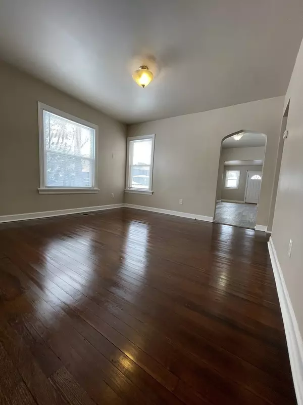 Maywood, IL 60153,1516 S 6TH AVE