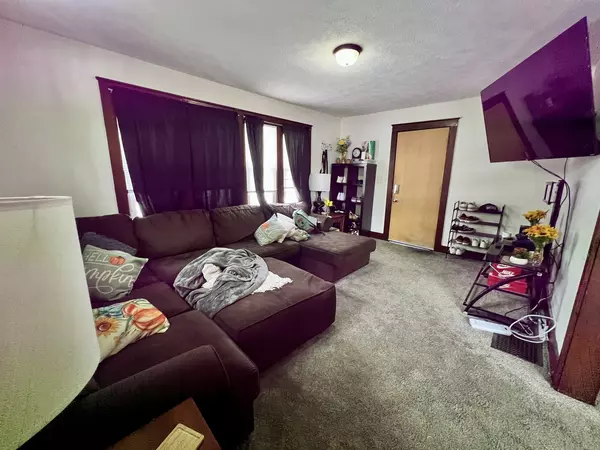 Bloomington, IL 61701,308 Low ST