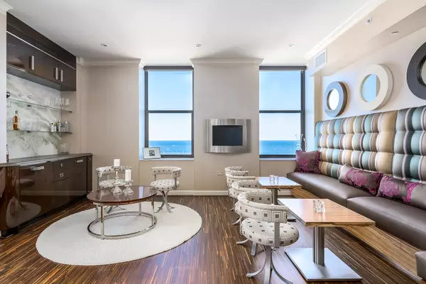 Chicago, IL 60604,310 S Michigan AVE #1900