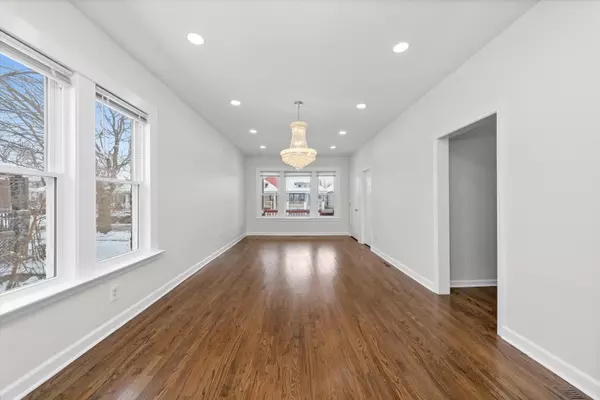 Chicago, IL 60636,Address not disclosed