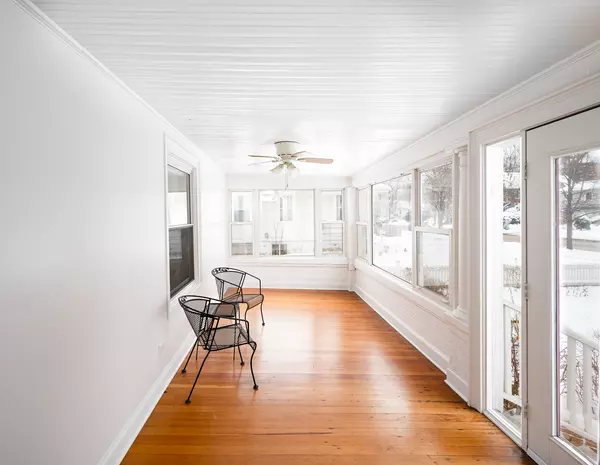 West Chicago, IL 60185,323 W Washington ST