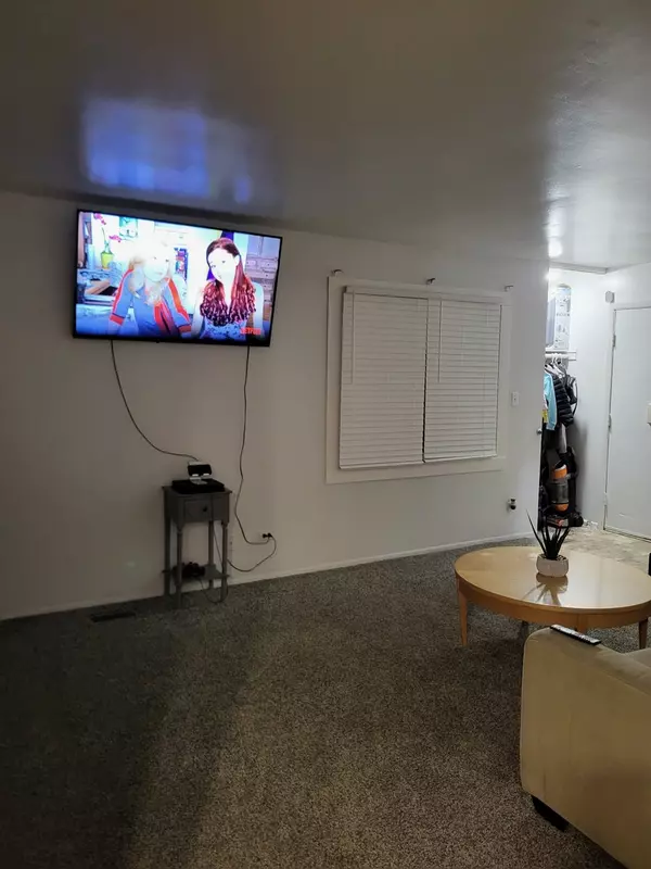 University Park, IL 60484,701 Spring CT #6