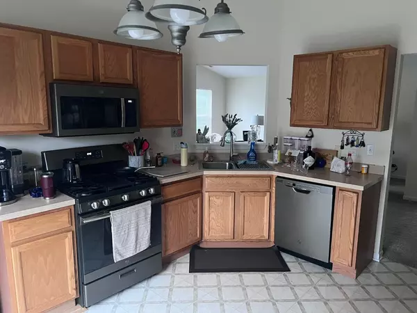 Aurora, IL 60502,3106 BROMLEY LN