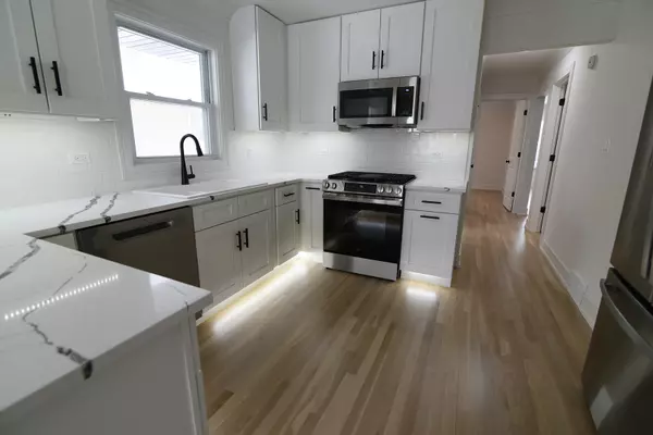 Itasca, IL 60143,324 Parkside AVE