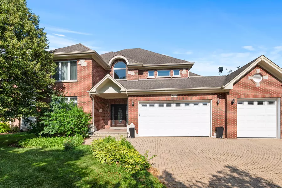 7715 VIRGINIA CT, Willowbrook, IL 60527