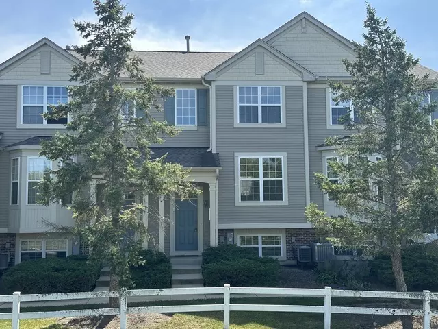 31782 N Pineview BLVD, Lakemoor, IL 60051