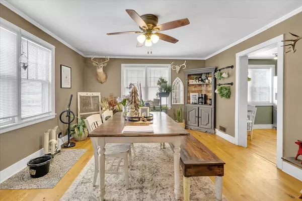 Harvard, IL 60033,21626 Oak Grove RD