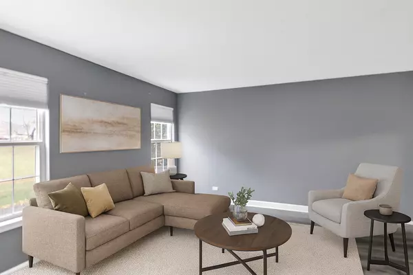 Streamwood, IL 60107,1941 Quaker Hollow LN #1941