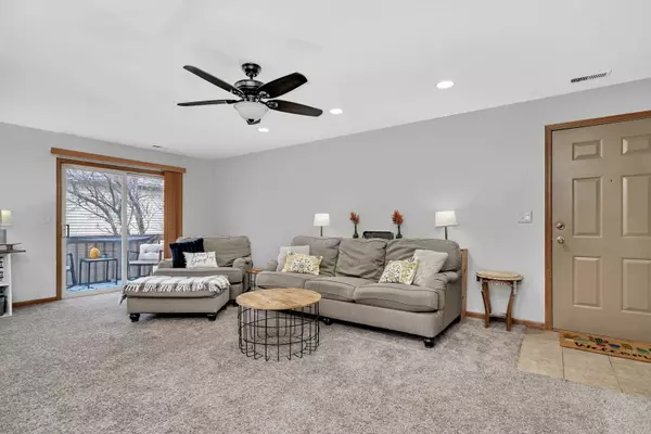 Joliet, IL 60436,2670 Jodee DR #B