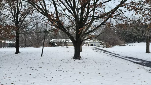 Naperville, IL 60565,27w264 80th ST