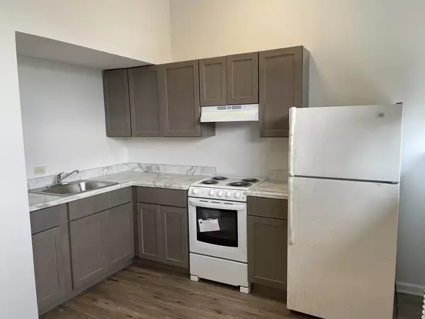 Skokie, IL 60076,3400 Main ST #2B