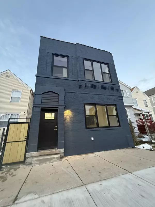 1818 W 46th ST, Chicago, IL 60609