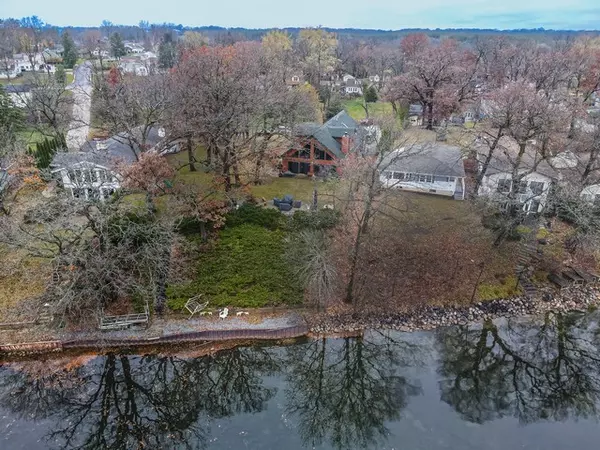 Salem, WI 53168,24121 64th PL