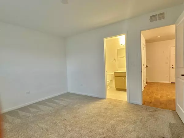 Aurora, IL 60504,4397 Chelsea Manor CIR