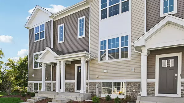 Hampshire, IL 60140,915 Briar Glen CT