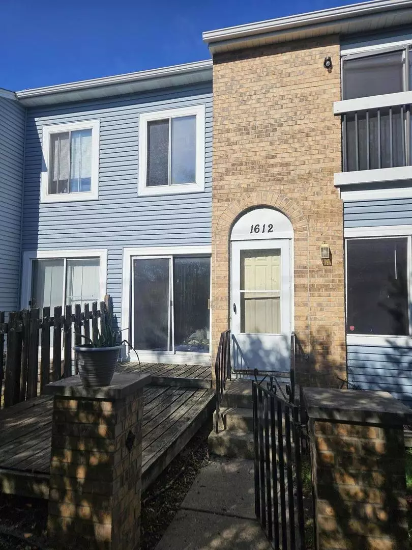 Hoffman Estates, IL 60169,1612 ISLANDVIEW CT