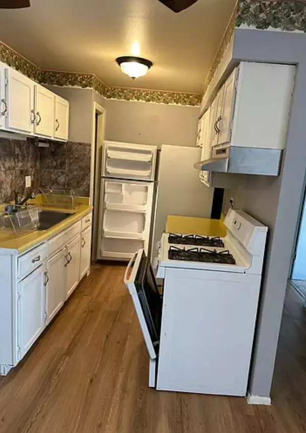 Hoffman Estates, IL 60194,745 Hill DR #314