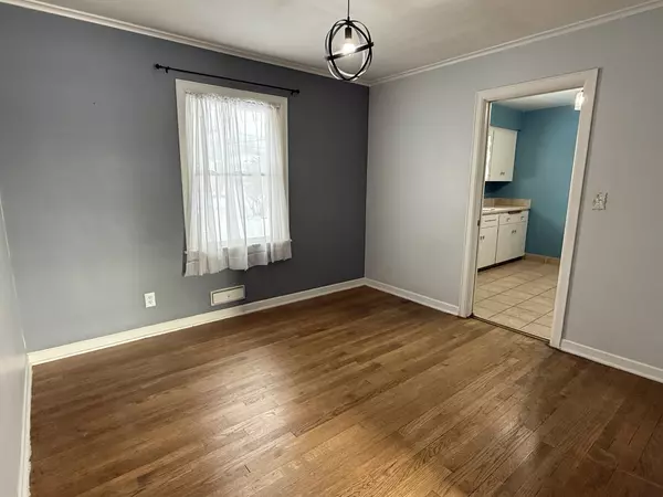 Rockford, IL 61108,2812 Oak Grove LN