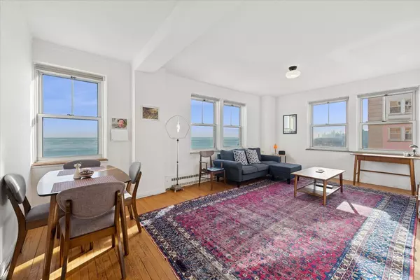 Chicago, IL 60640,5555 N Sheridan RD #1716