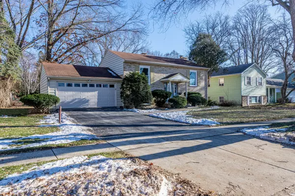 719 Webster ST, Algonquin, IL 60102