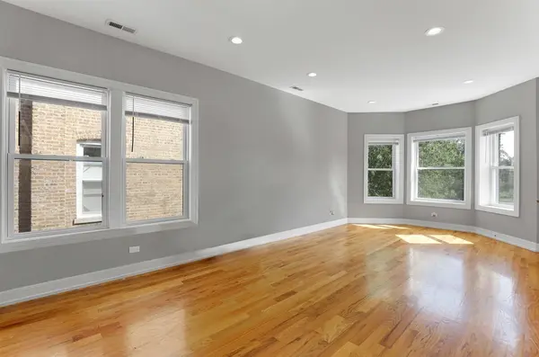 3622 W Franklin BLVD #1, Chicago, IL 60624