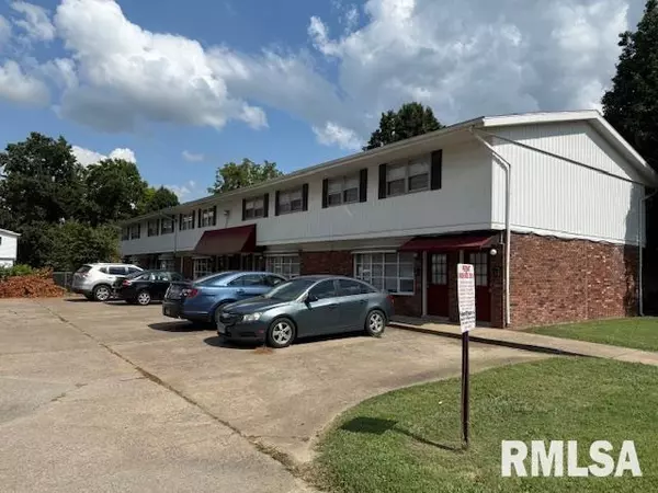 505 S POPLAR ST, Carbondale, IL 62901