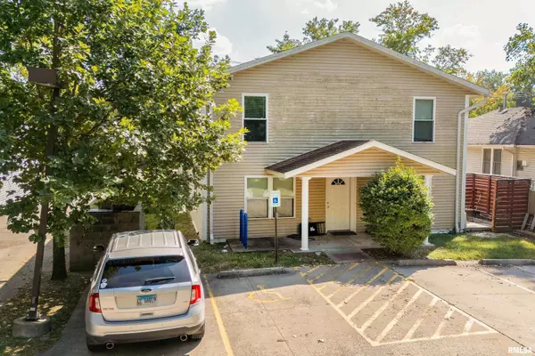 Carbondale, IL 62901,902 W MILL ST #904,906,908