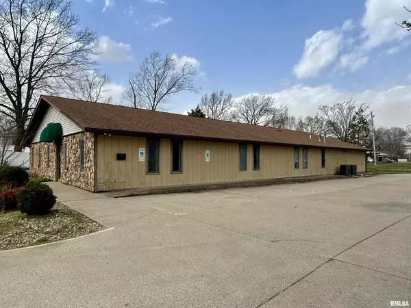 Carbondale, IL 62901,309 E JACKSON ST #1