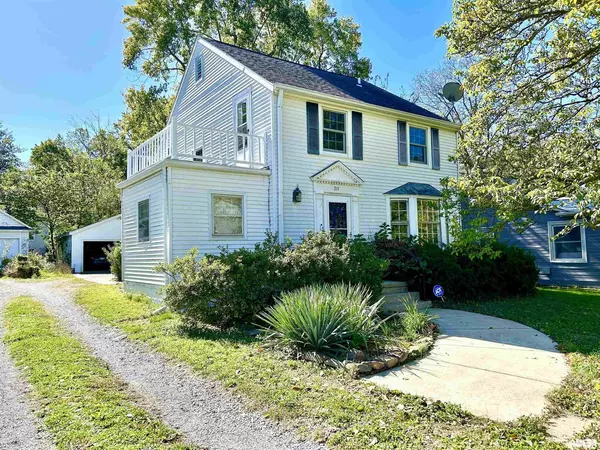 711 W ELM ST, Carbondale, IL 62901