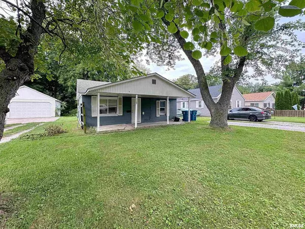 East Moline, IL 61244-3331,3327 2ND ST