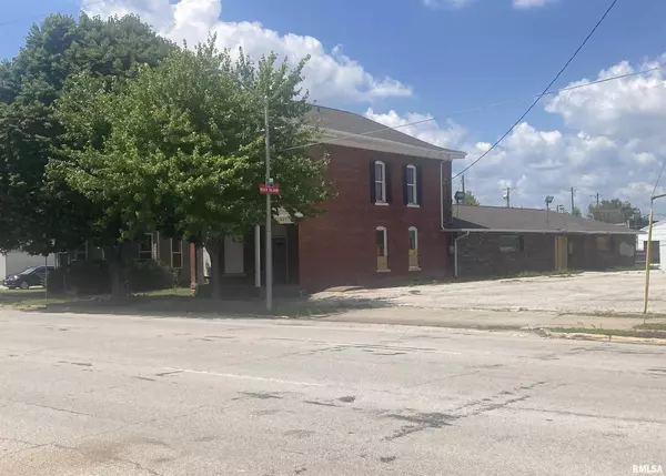 2317 4TH AVE, Rock Island, IL 61201