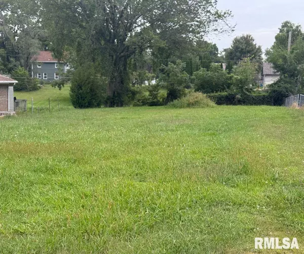 Silvis, IL 61282,1013 14TH ST