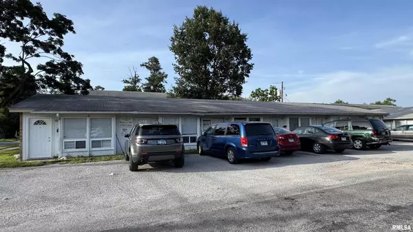 511 S Rawlings ST, Carbondale, IL 62901