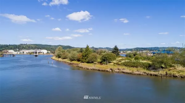 Raymond, WA 98577,308 Island WAY