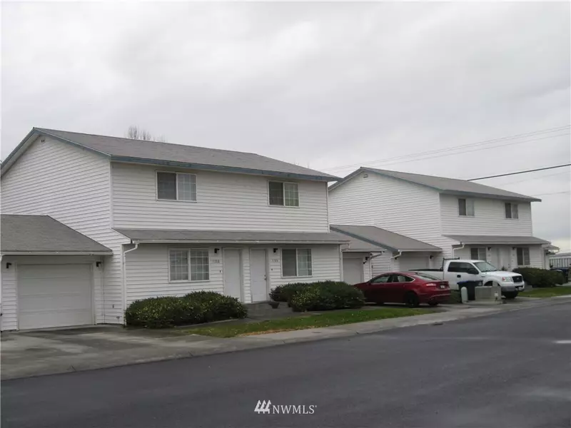 1302 -1308 Shaker PL, Moses Lake, WA 98837