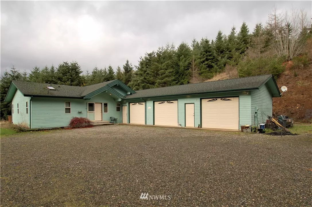 Olympia, WA 98502,736 Summit Lake Shore RD NW