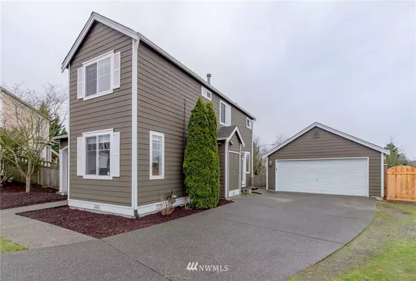 Tacoma, WA 98422,3318 Viewpoint CIR NE